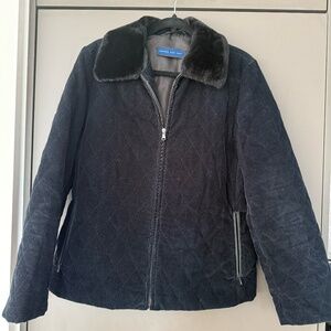 Black Corduroy Removable Fur Neckline Coat Soft Material Warm Coat size M Unisex